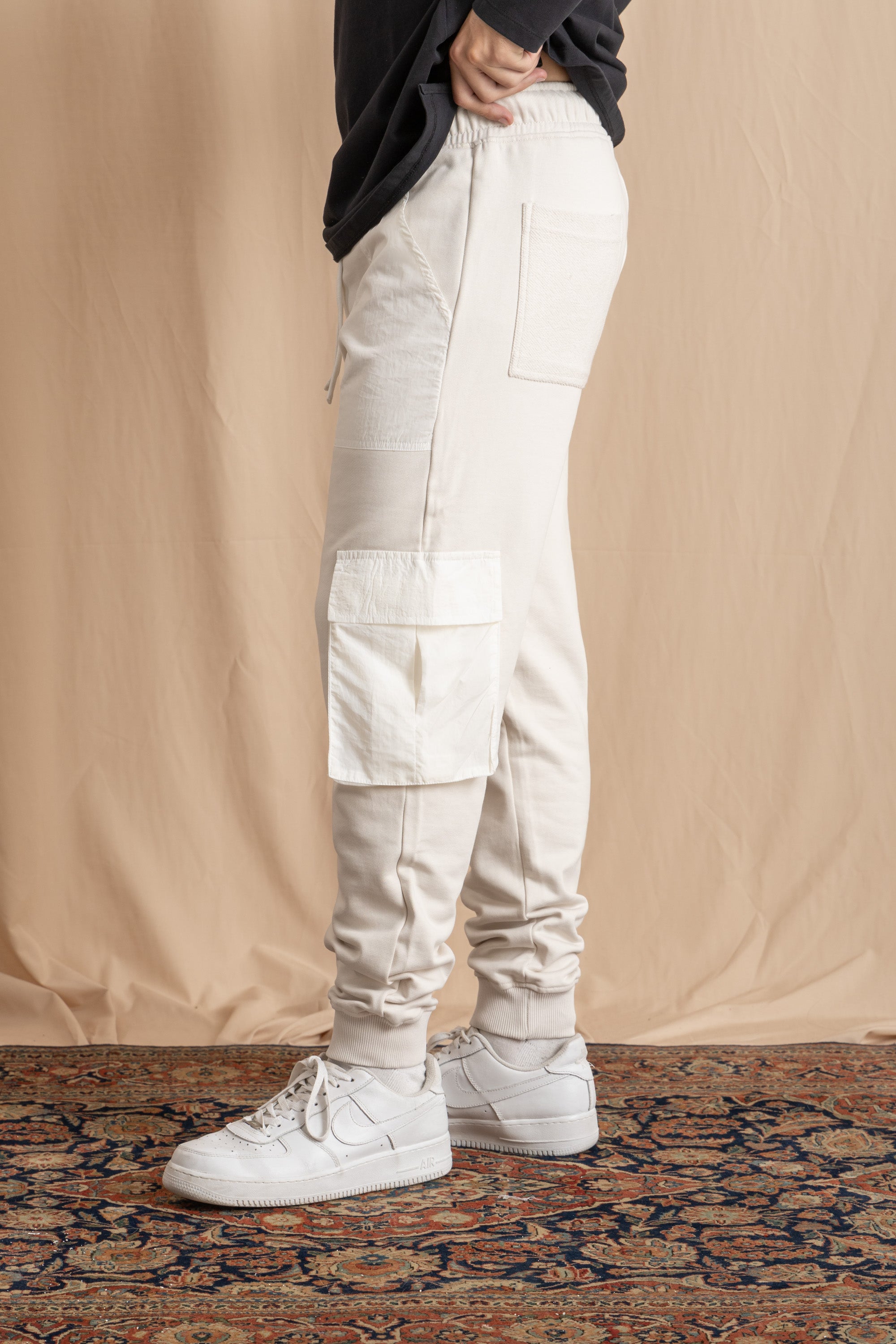Unisex Off-White Cargo Sweatpants Unisex Off-White Cargo Sweatpants