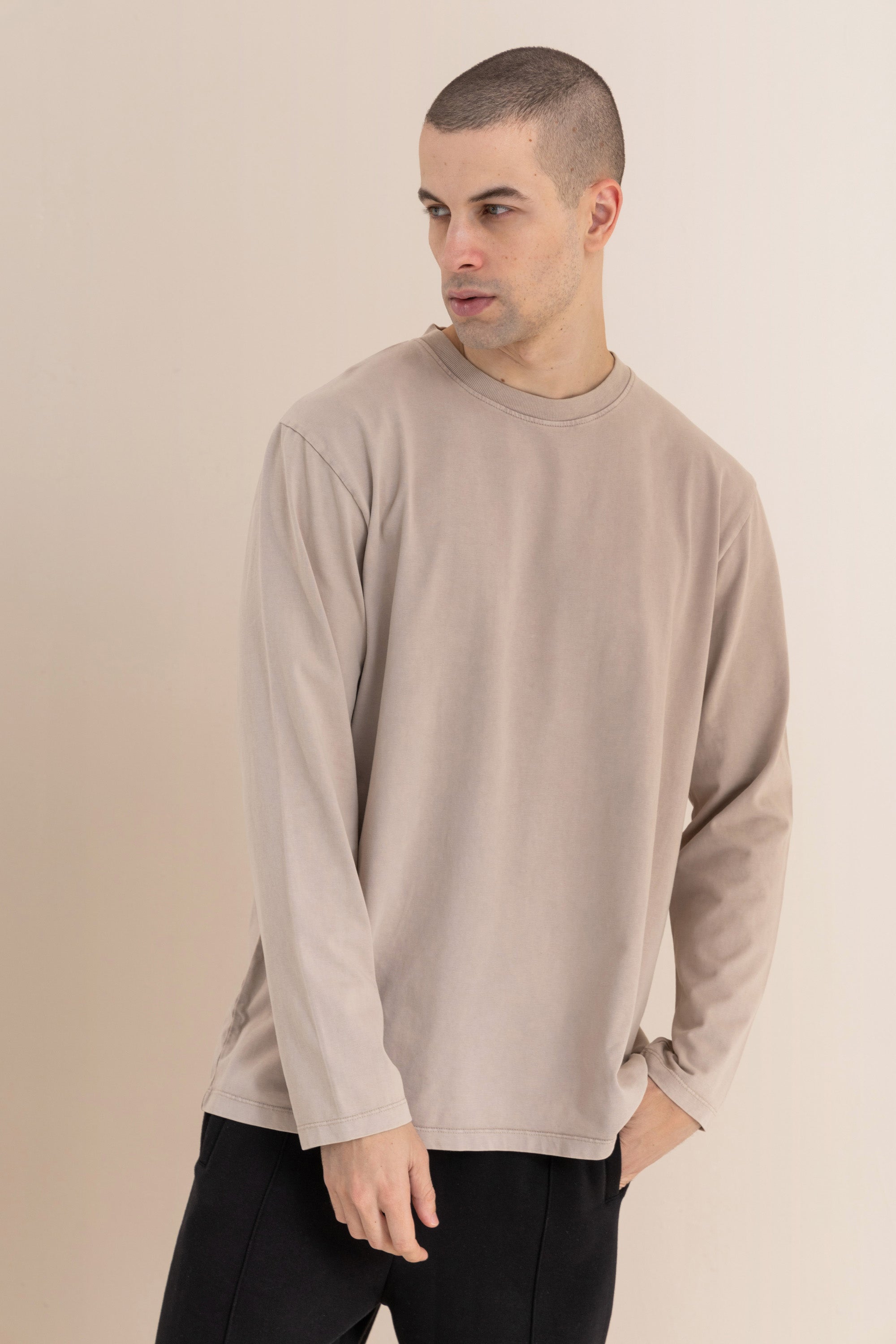 Beige Acid Wash Long Sleeve T-Shirt Beige Acid Wash Long Sleeve T-Shirt